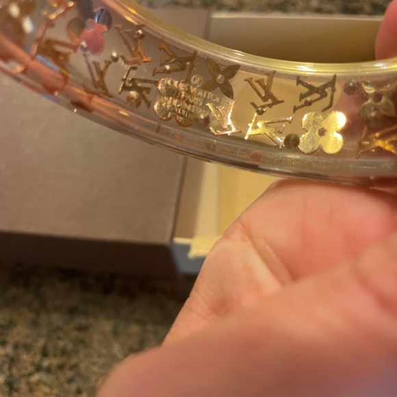 Louis Vuitton Inclusion Monogram Resin Bangle - Picture 6 of 9